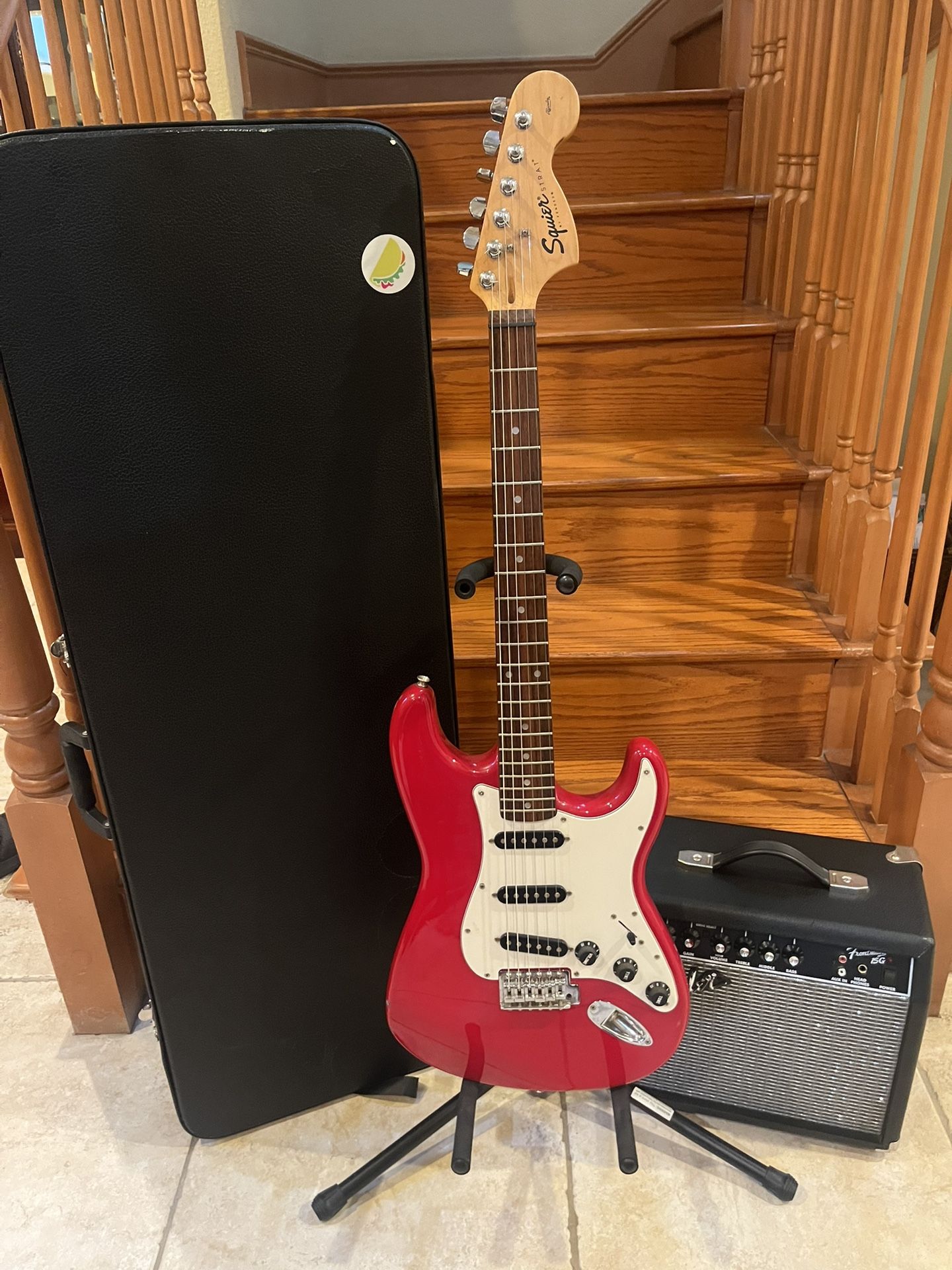 Squier Affinity Stratocaster (Vintage/Fully Setup) W/ Hardshell Case, Fender Amp