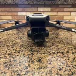 DJI Mavic 3 Pro Fly More With Hard Case And Extras