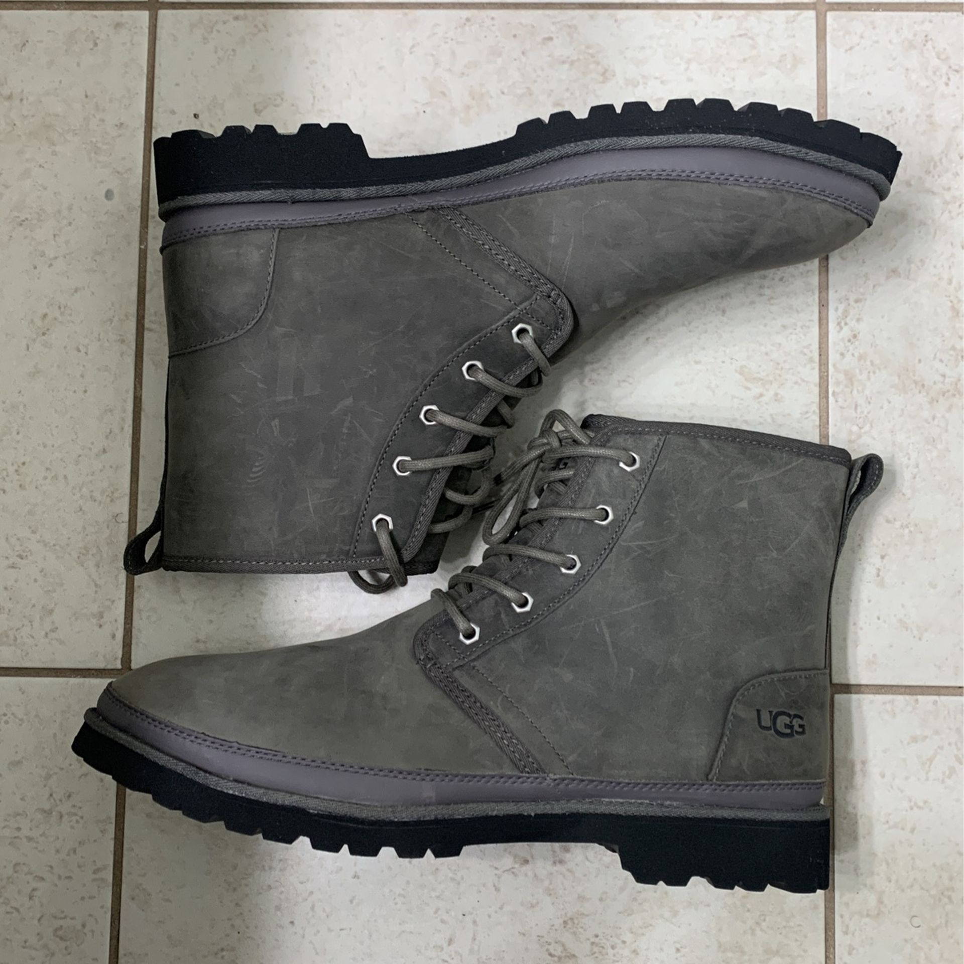 Brand New Mens Ugg Boots Size 12