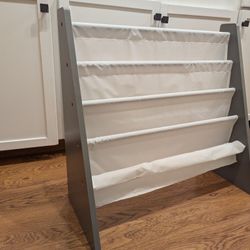 Kids Bookshelf