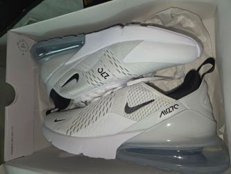 NIKE AIR MAX 270