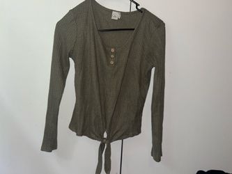 Shirt size small