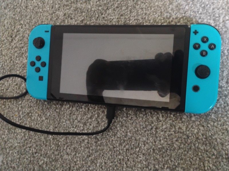 Broken Nintendo Switch 