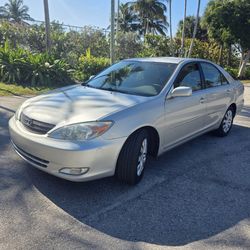 2004 Toyota Camry