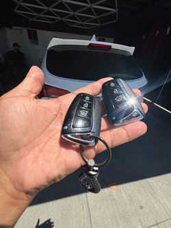 Llaves de autos / car keys and remotes