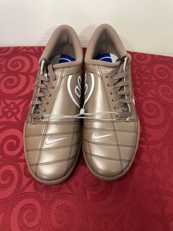 Nike Total 90 Indoor Soccer Shoes Brown & White Size M 10/ W 11.5