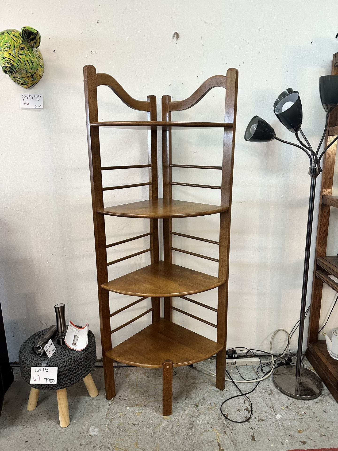 Corner Shelf