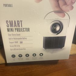 Smart Mini Projector 