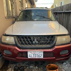Mitsubishi Montero Sport