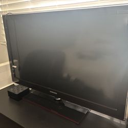 40 Inch Samsung TV 