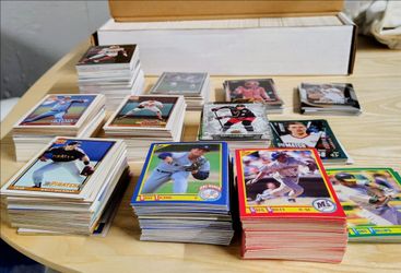 Huge lot of Sport Cards
