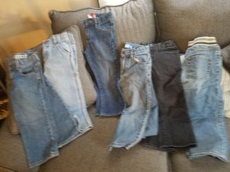 Boys size 4