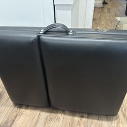 Portable Massage Table