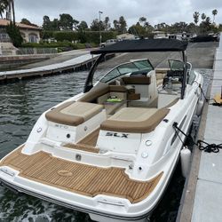 2014 SeaRay 270 SLX