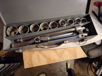 VINTAGE CRAFTSMAN 3/4" DRIVE 15pc Socket Set  V-Metal Case USA Made