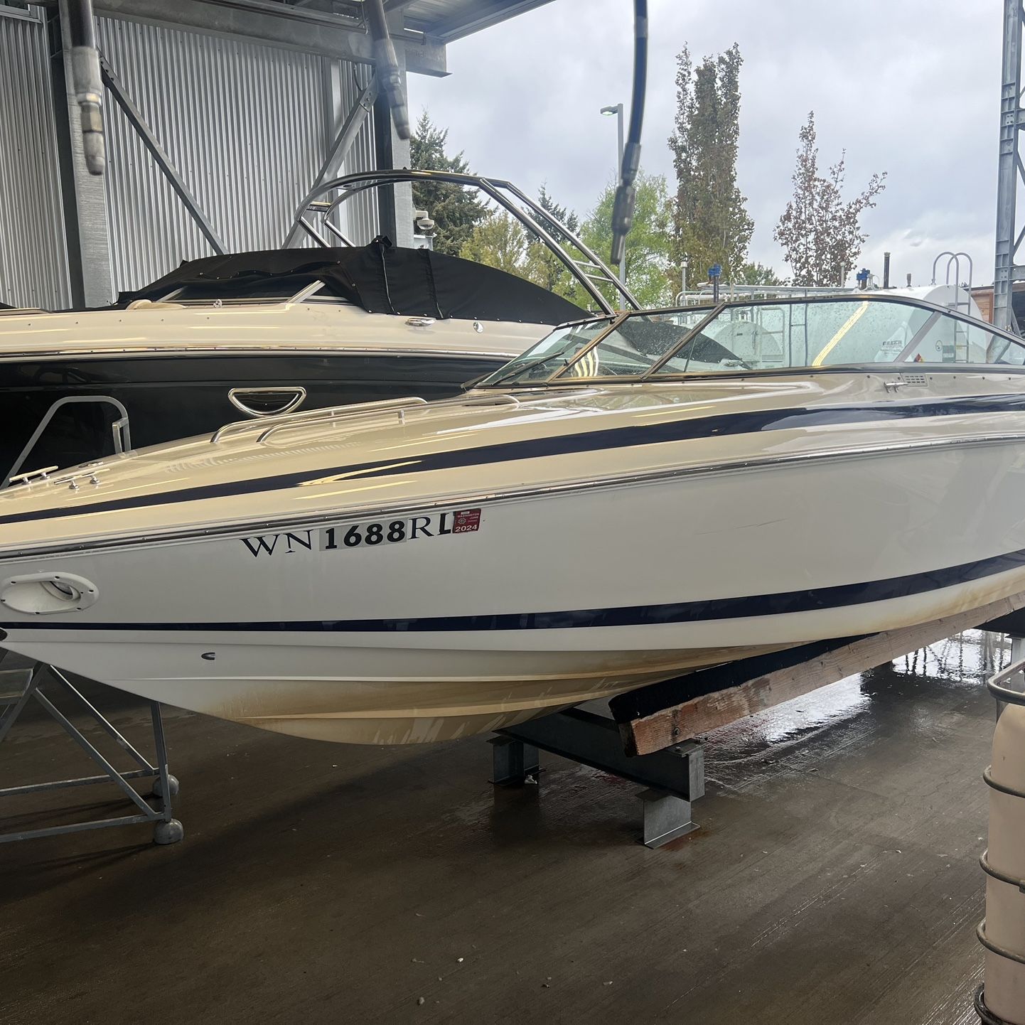 Boat 1999 Cobalt 253