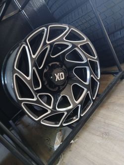 17x9 xd rims 5 lug 5x127 on New Tires 265 70 17
