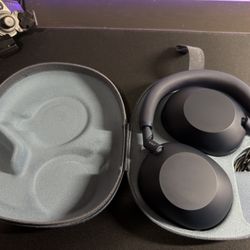 Sony - WH1000XM6 Best Wireless Noise Cancelling Heapehones