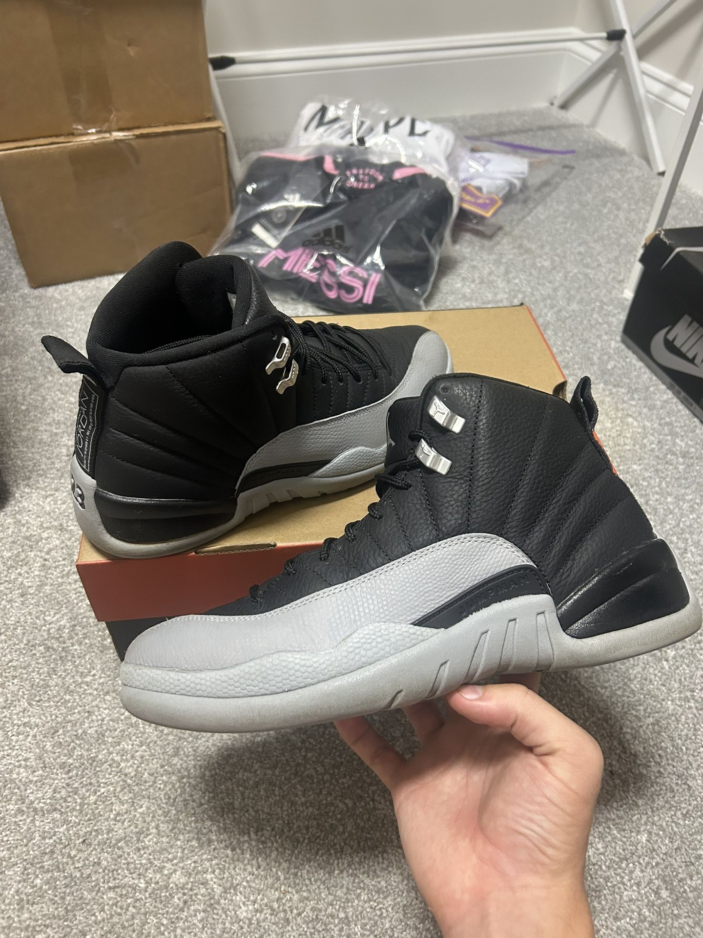 Jordan 12 Barons Size 9 Men’s - Retail $285