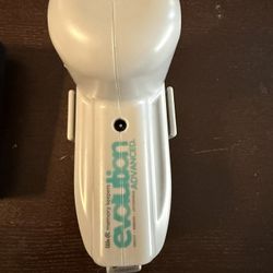 We R Memory Keepers Evolution Advanced removable die cutting and embossing machine motor new without box