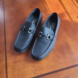 Ferragamo Leather Loafers 