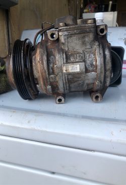 1999 Honda Civic denso AC compressor