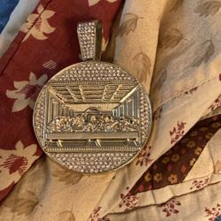 Chain With Pendant Fake Gold