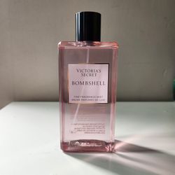 Victoria's Secret Bombshell Fine Fragrance Mist