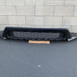 2017-2018-2019  Honda Cr-v Front Bumper Lower Valance Oem