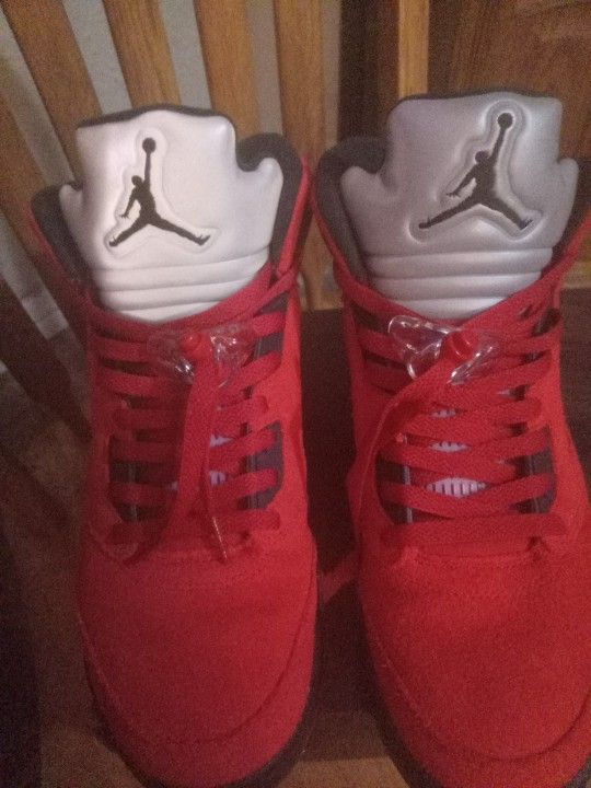 Retro 5 Raging Bull