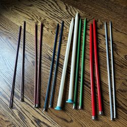 8 pairs different sizes knitting needles Lot