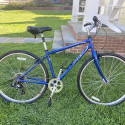 🔥 TREK 700 HYBRID - 17.5” - READY TO RIDE TODAY! 🚲💨