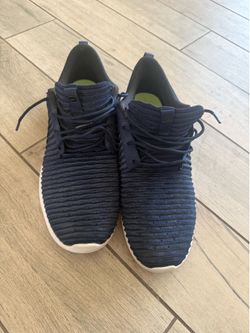 Size 13 Nike Roshe Navy