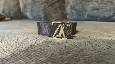 Louis Vuitton belt