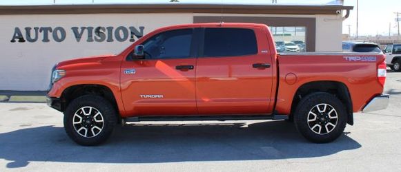 2016 Toyota Tundra CrewMax