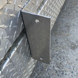 Truck toolbox  70x26x20