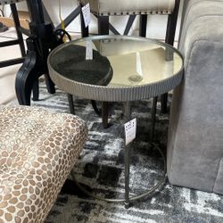 HOOKER MIRRORED ROUND END TABLE