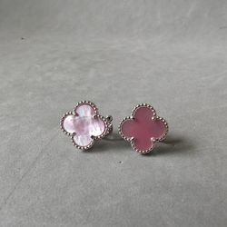 VCA Stud Earrings Pink Mother Of Pearl 1 Motif 18k White Gold Plated 