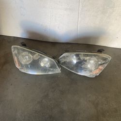Nissan Altima 2006 headlights