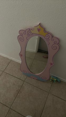 Disney Princess Dress Up Toddler Girl Mirror