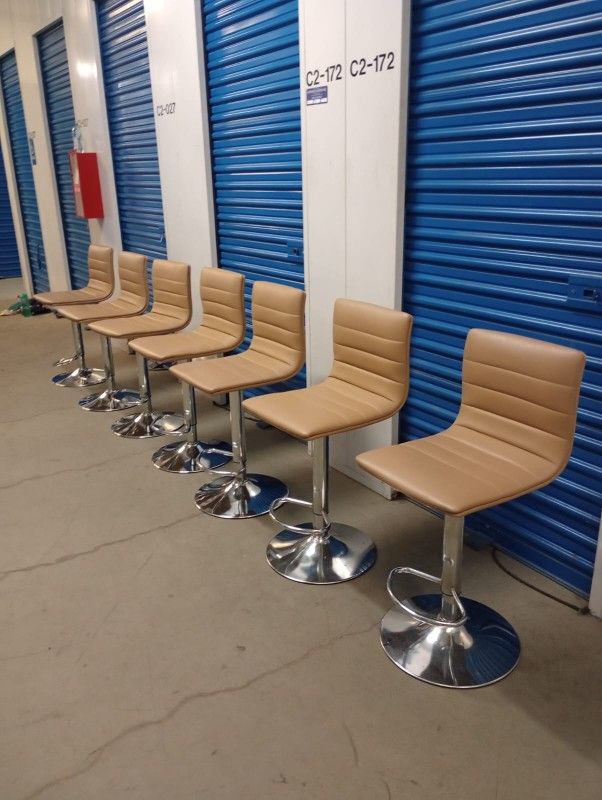 Set Of 6 Stools For $150