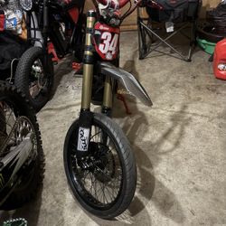 Fully Built 54HP Talaria Mx4 E-bike ebmx chi batteries