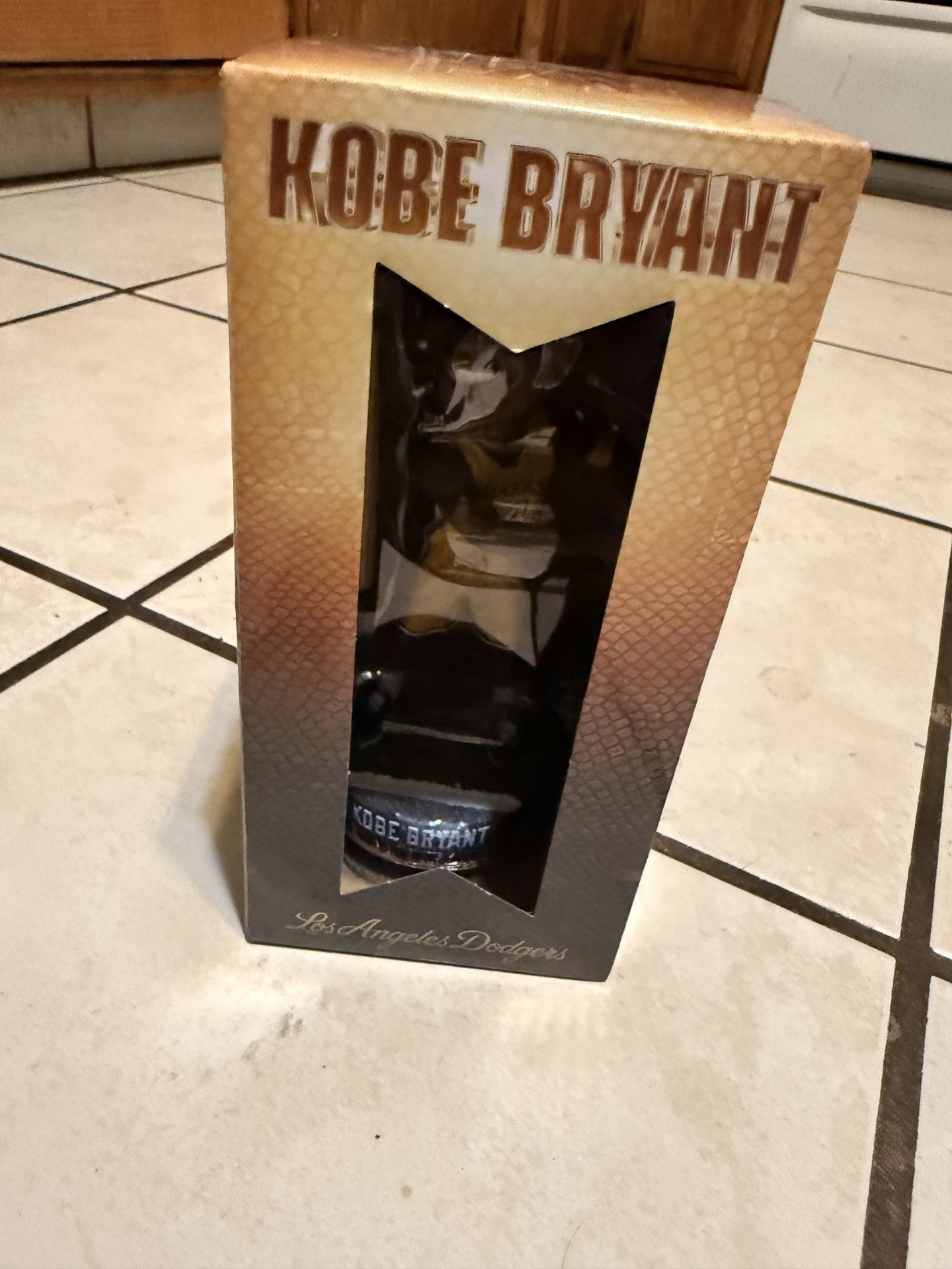 Kobe Bryant X Los Angeles Dodgers Bobblehead (Limited Edition)