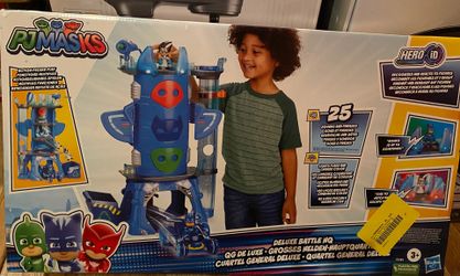 PJ Masks Deluxe Battle HQ Playset with Lights and Sounds, 2 Action Figures, PJ Masks Car Toy