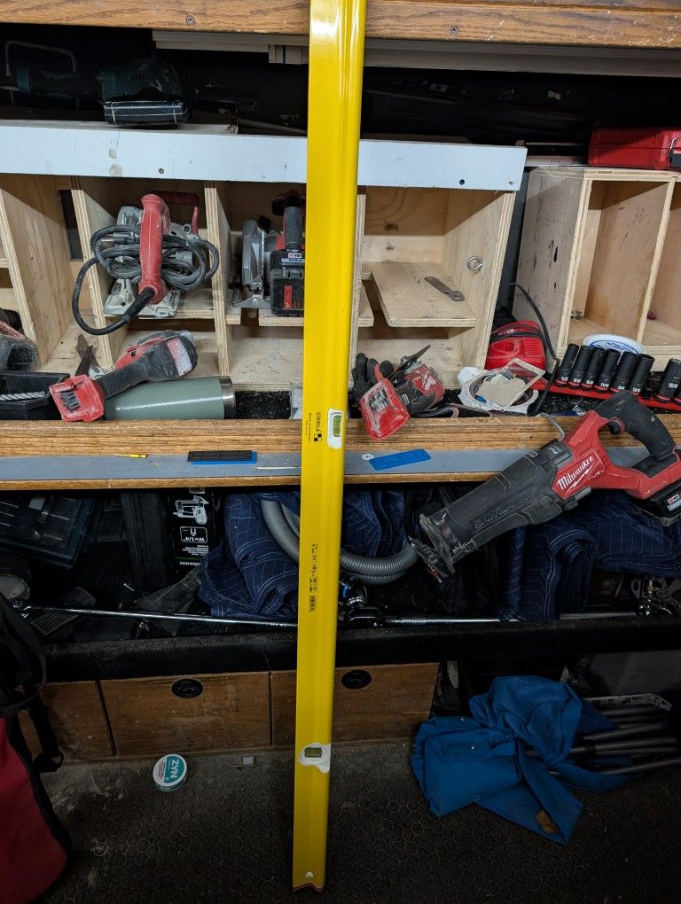 Stabila R300 6' Level