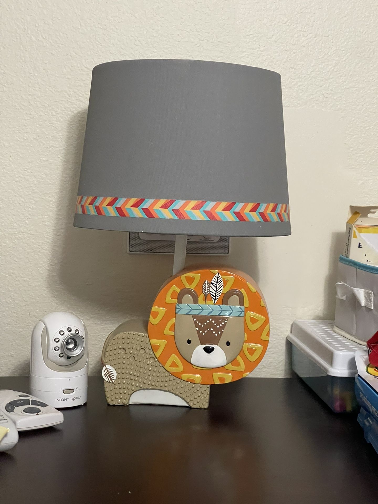 Safari Lion Baby’s Lamp