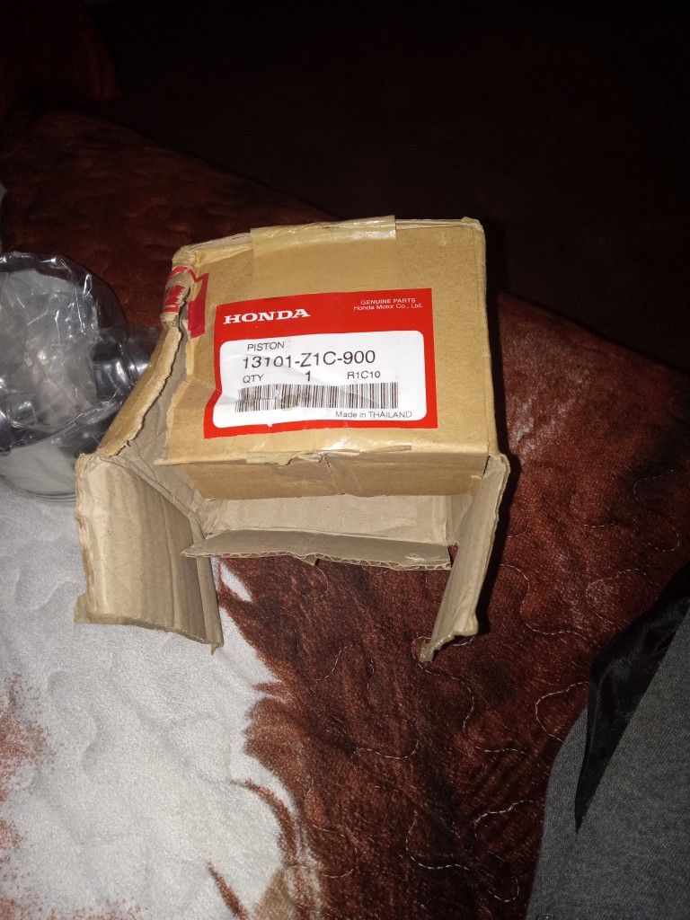 Honda Piston 13101-Z1C-900
