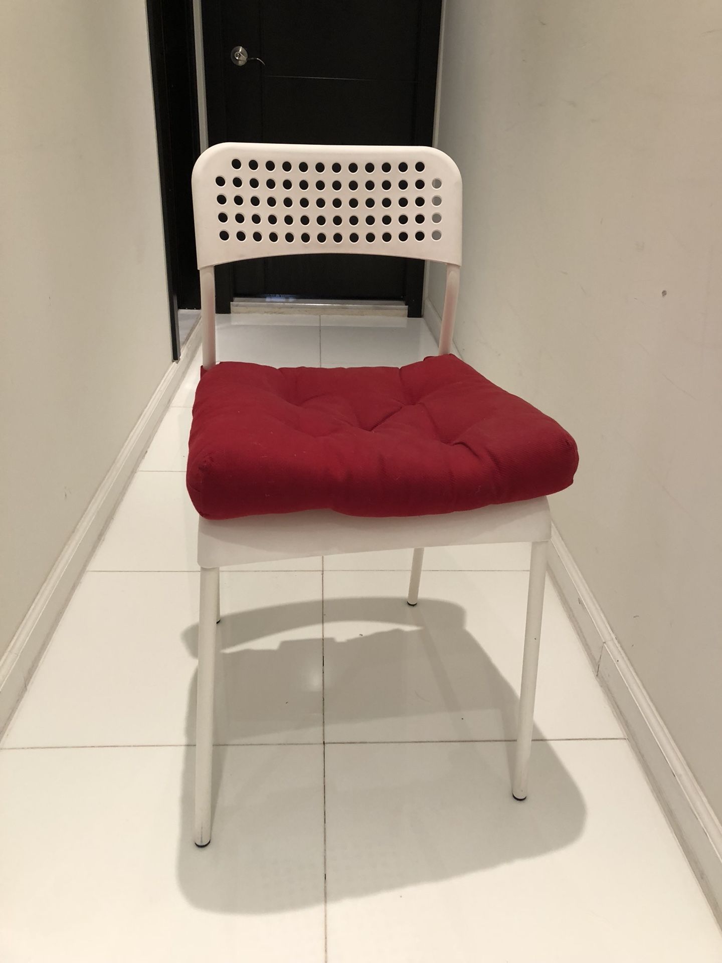 IKEA Adde Chair with Malinda chair pad