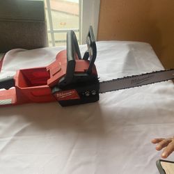 Milwakee Fuel M18 Chainsaw Tool Only