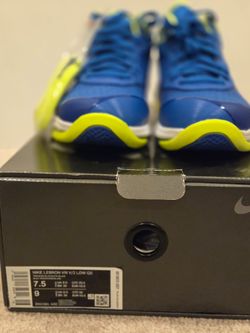 Nike LeBron VIII V/2 Low QS, Treasure Blue/White/Black, Size 7.5